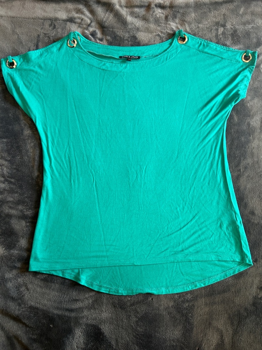 Cable & Gauge Teal Cold-Shoulder Short Sleeve Top with Grommet Detail